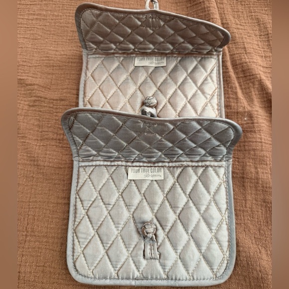 Brighton Quilted Gray Women's Jewelry Travel Bag Set - Picture 3 of 6